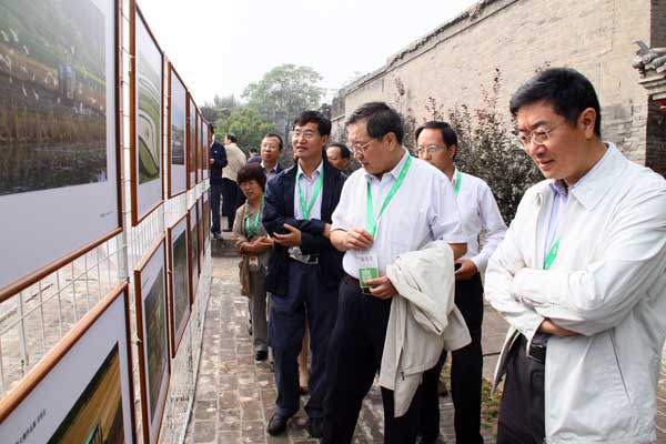 第二届全国农机摄影大赛开幕