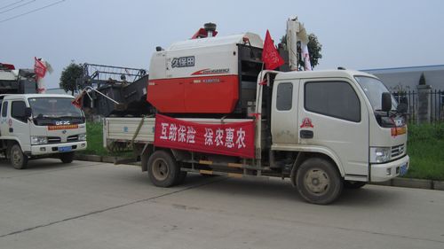 “农机安全生产月”活动启动仪式一组图片